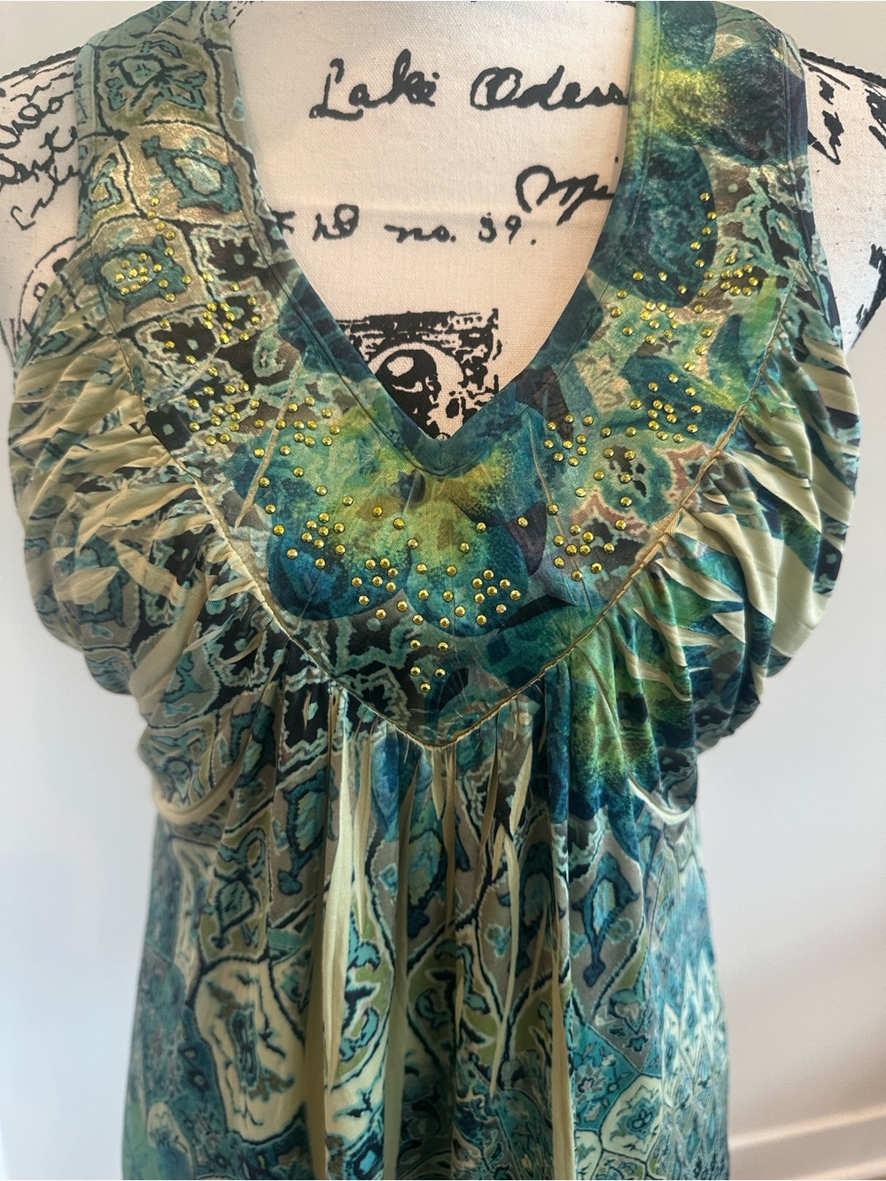 Apt. 9 Green and Teal V-Neck Sleeveless Beaded Blouse - Picture 2 of 11